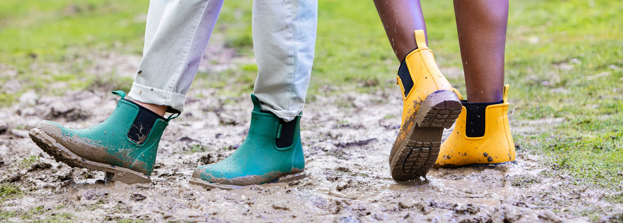 how to dress for a festival in the rain What to wear to a festival, no matter the weather