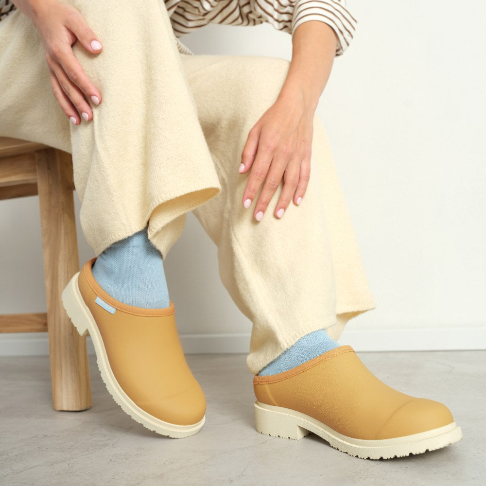 Billie Clog // Buttermilk