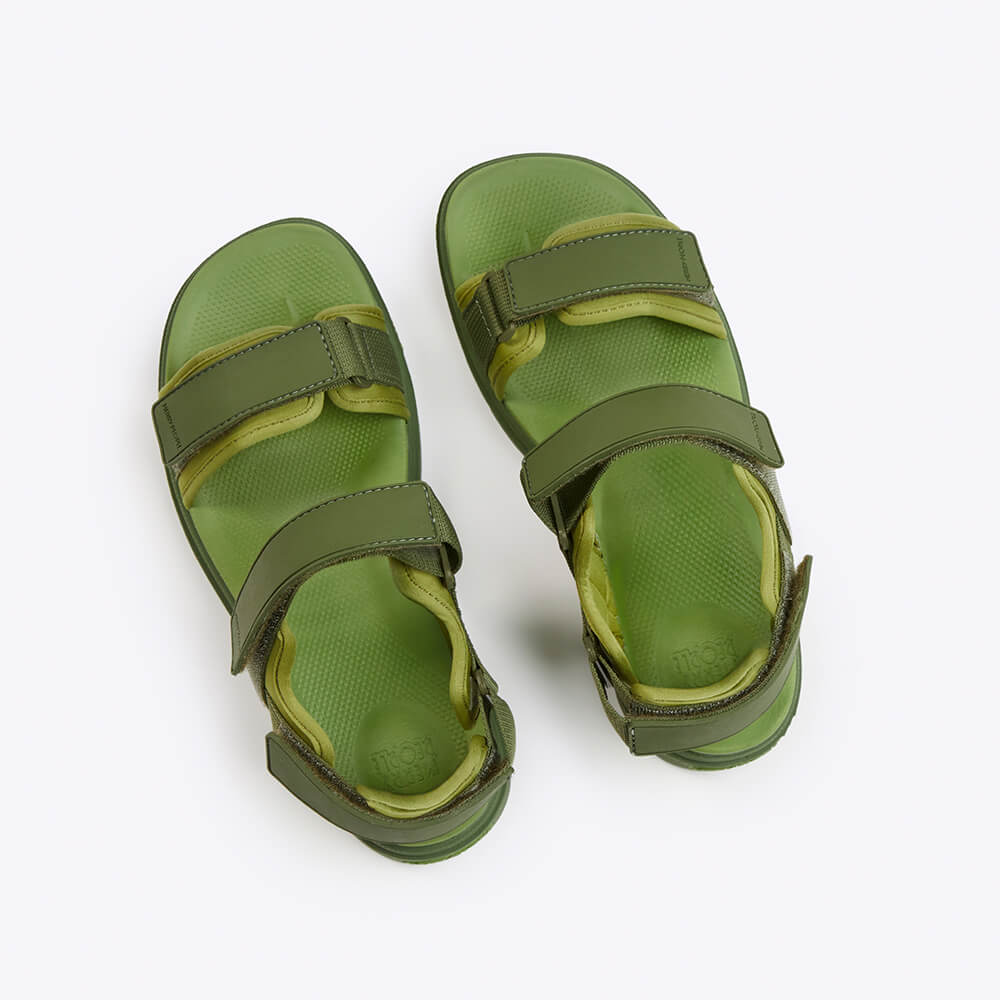Lochie Sandal // Bright Olive