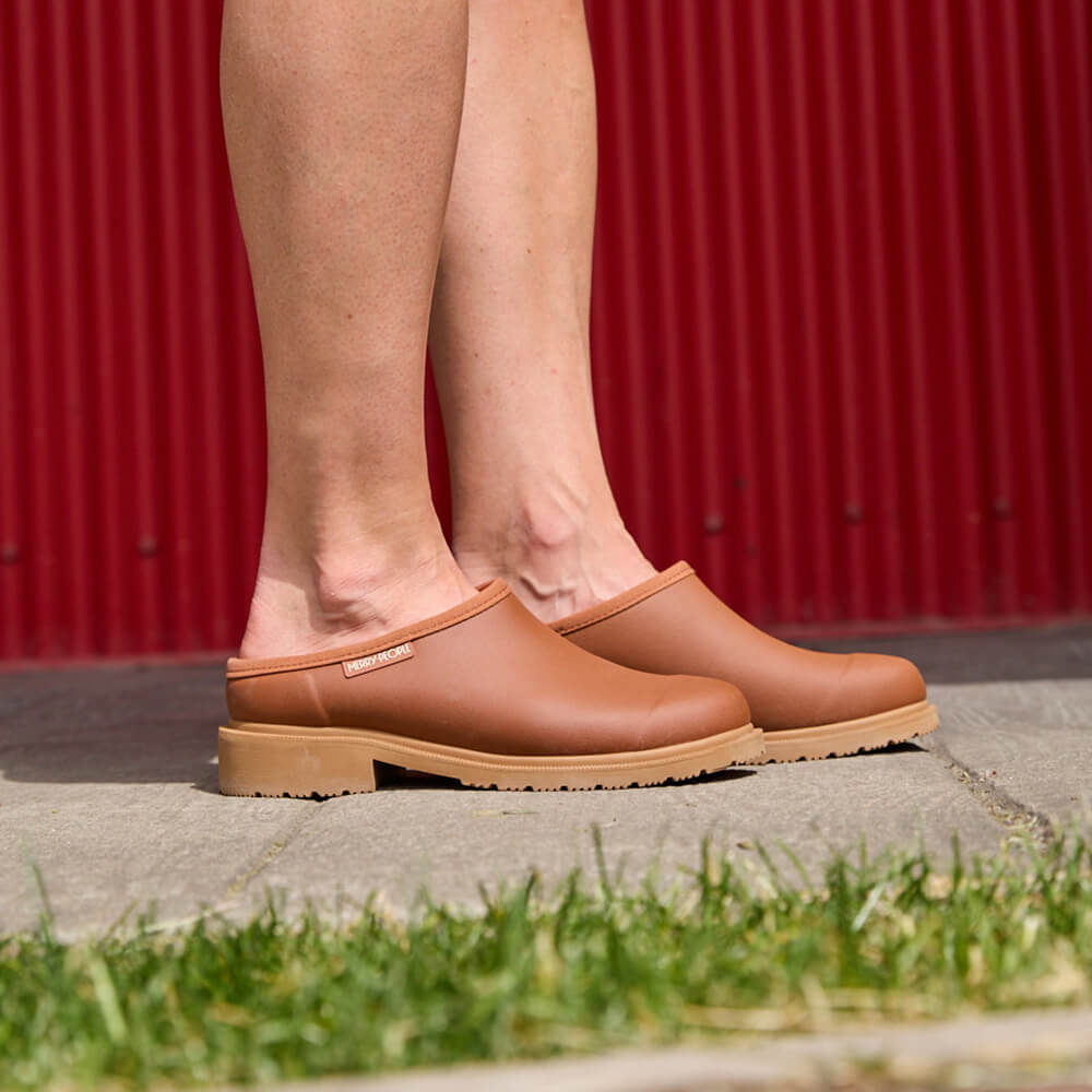 Billie Clog // Rust