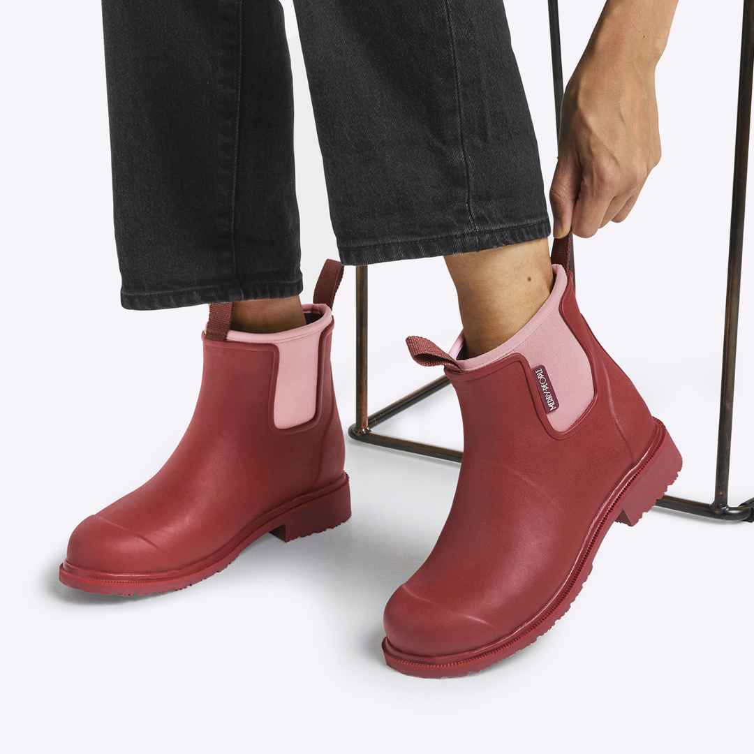 Bobbi Red Wellington Boot // Beetroot & Light Pink