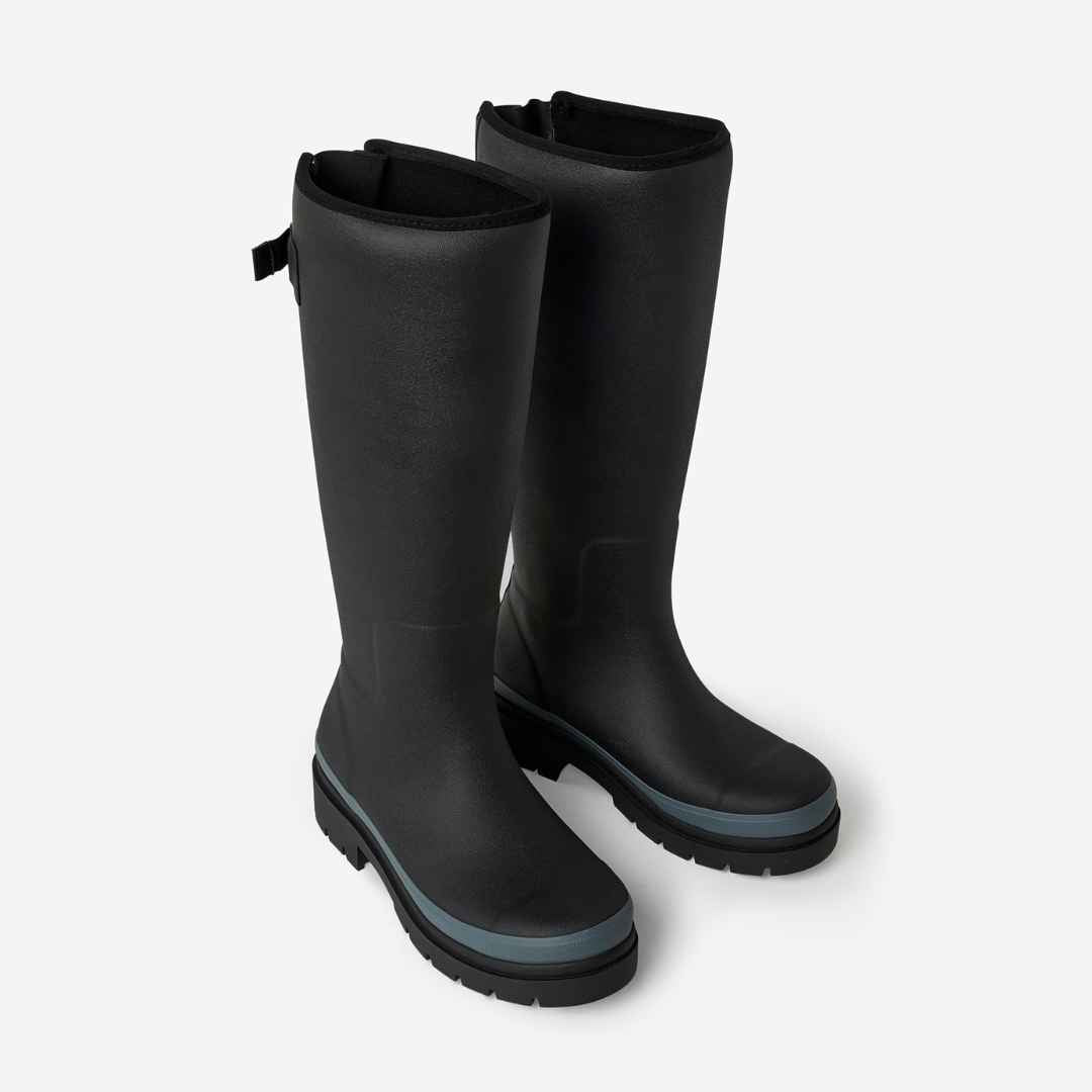 Fergie Tall Wellington Boot // Black