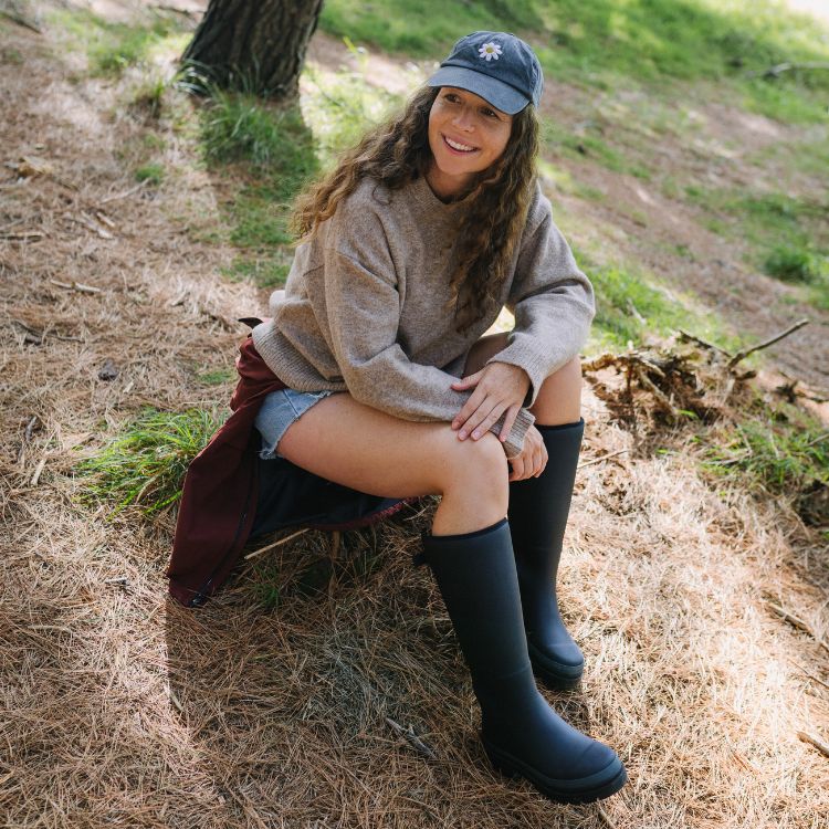 Fergie Tall Wellington Boot // Black