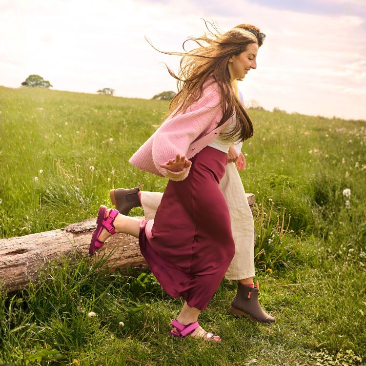 Lochie Sandal // Mixed Berry