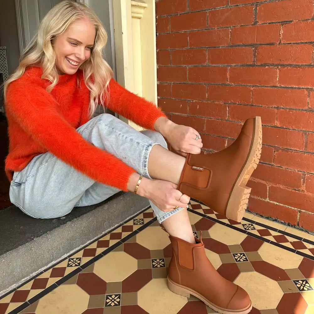 Bobbi Wellington Boot // Rust