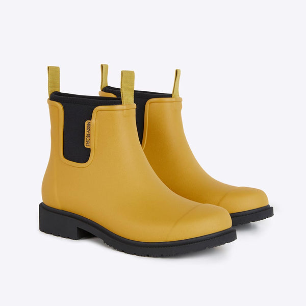 Yellow Wellies // Mustard Yellow & Black Wellington Boots