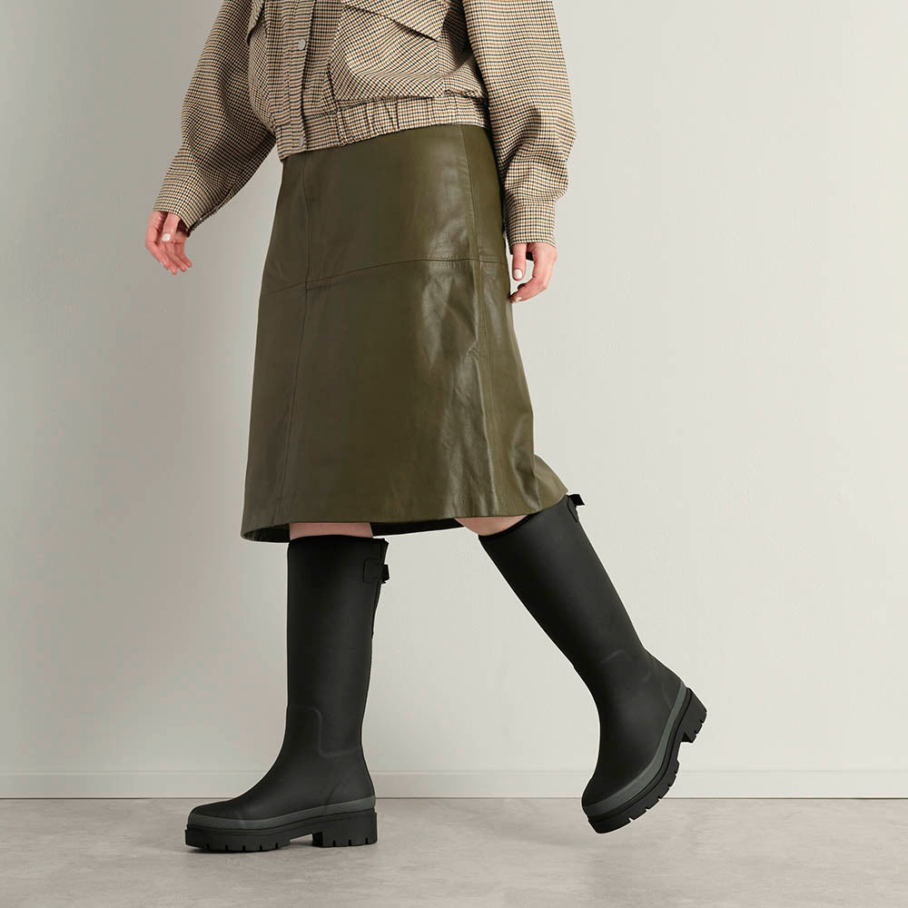 Fergie Tall Wellington Boot // Black