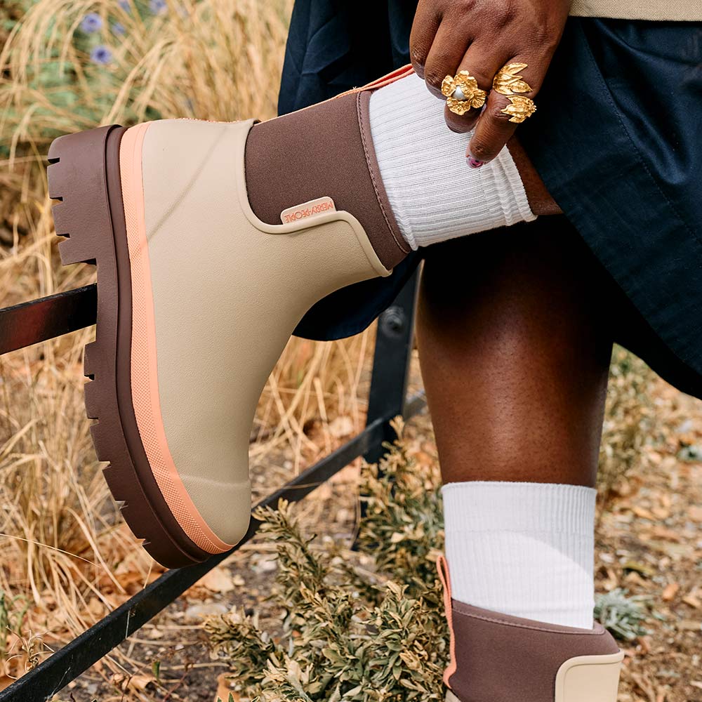 Tully Boot // Taupe & Apricot