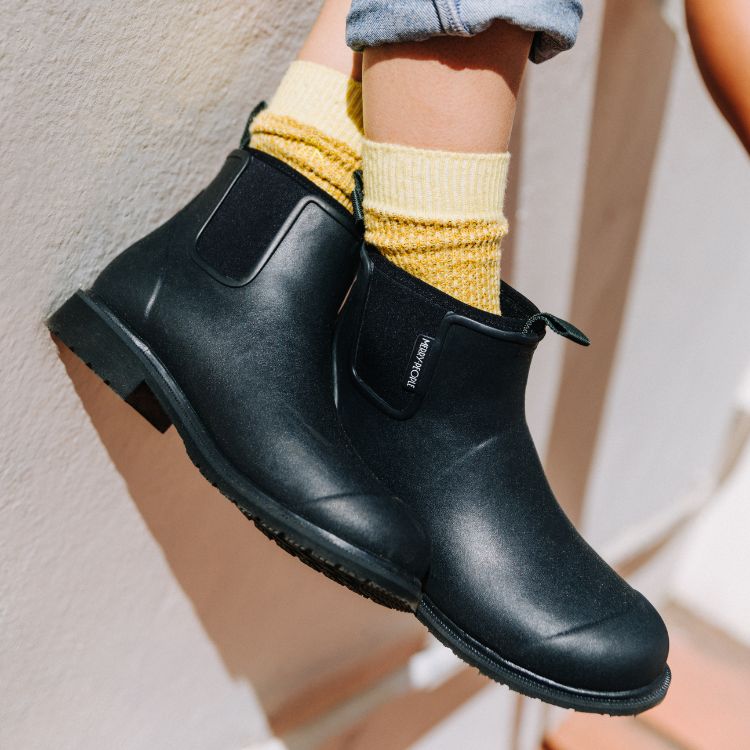 Bobbi Wellington Boot // Black & Black