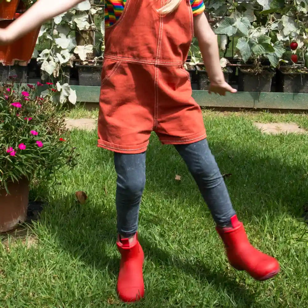 Bobbi Kids Wellington Boot // Chilli Red
