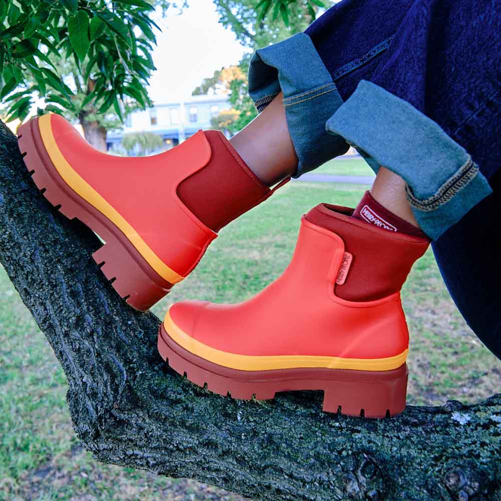 Tully Boot // Grapefruit Red